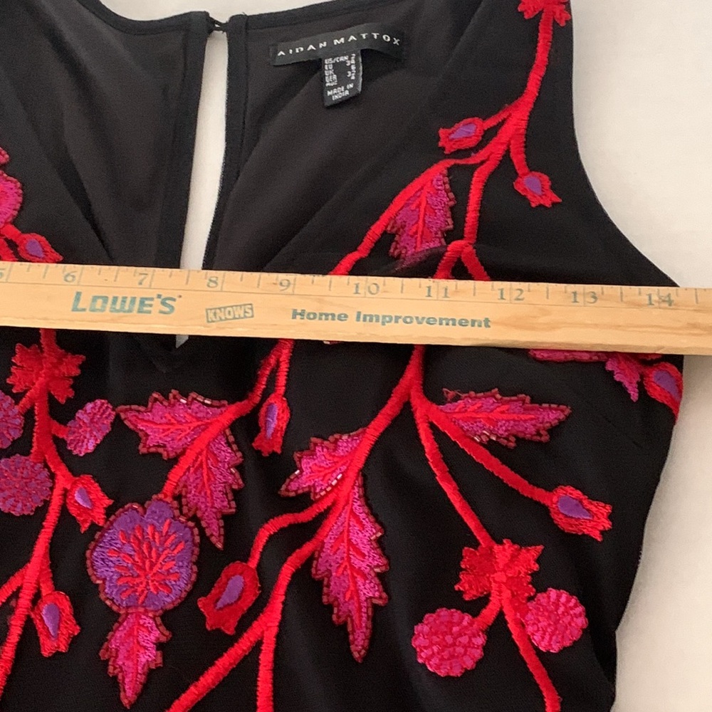 Aidan Mattox Black dress with beautiful embroidered red and pink flowers - Picture 5 of 7